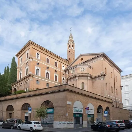Apartment Colosseum Holidays - Three-bedroom